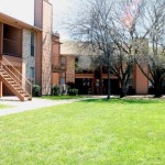 Cottonwood Creek Apartment View 4