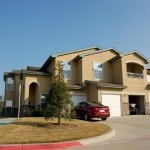 Hidden Creek Apartment Parking